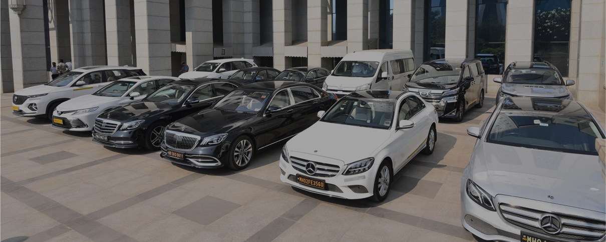 How to Rent a Car for City Travel: Navigate Urban Roads Like a Pro